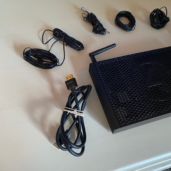 Control 4 C4-EA3 V2 Entertainment & Automation Controller - Picture 3 of 16